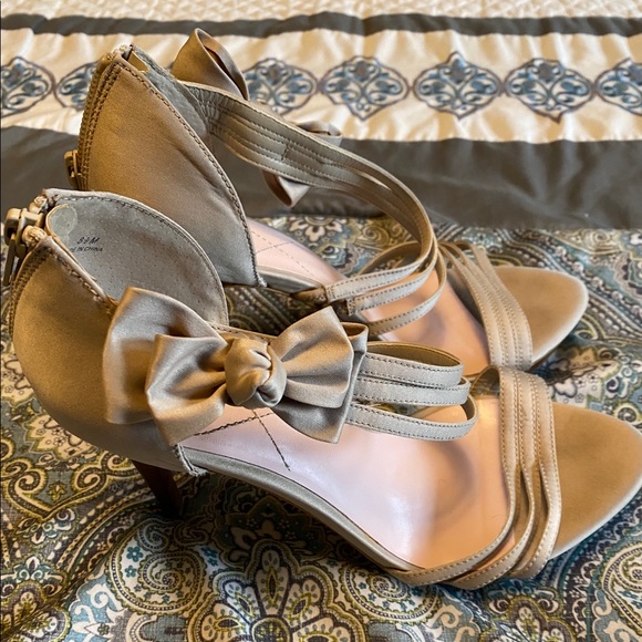 ⭐️ Nude strappy high heels - Picture 1 of 6